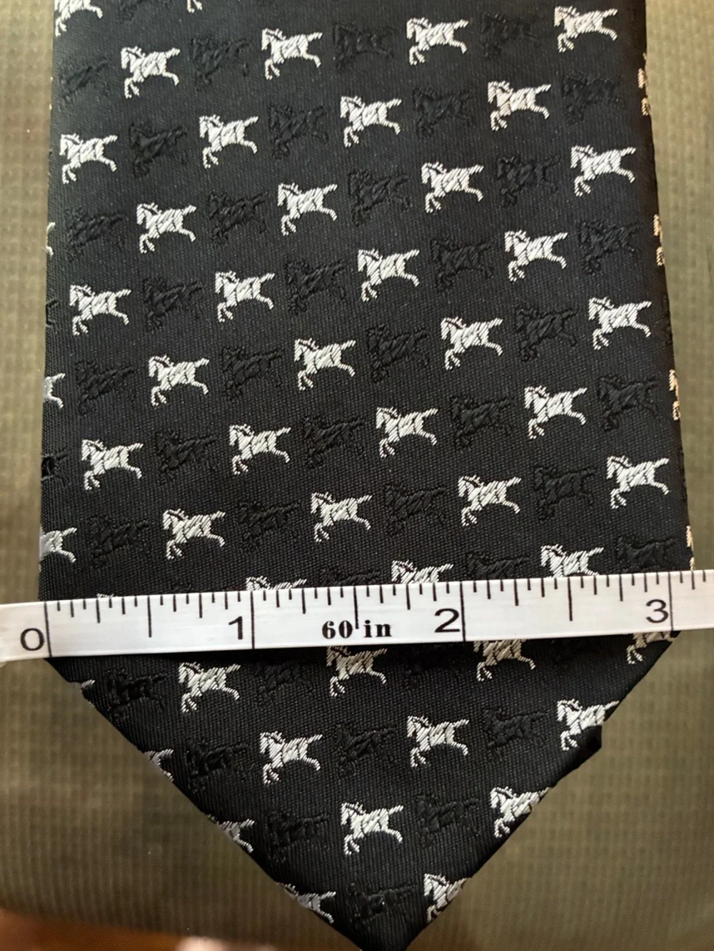 Black Silk Men's Woven Horse Pony Pattern Tie